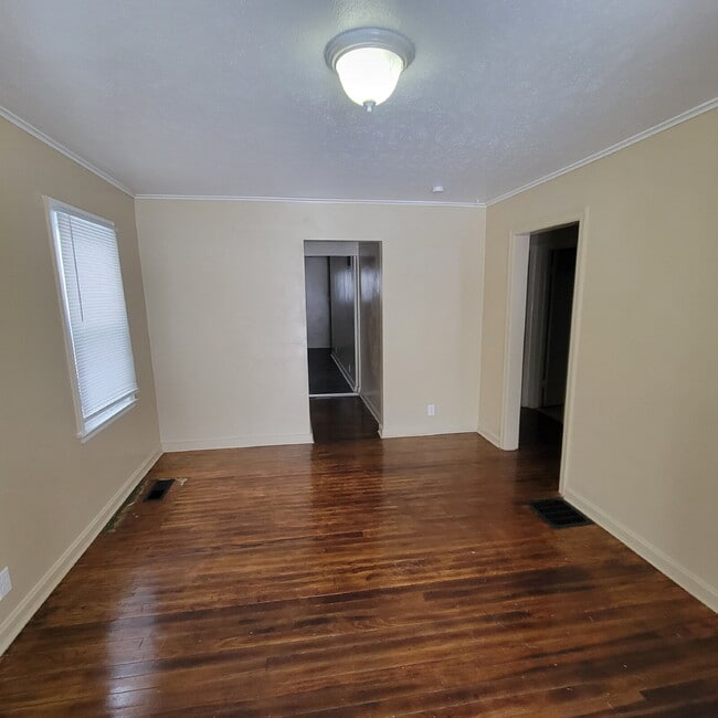 Building Photo - WESTSIDE INDY 3BR/2BA W/STORAGE SHED