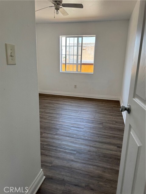 Building Photo - 2710 W 54th St