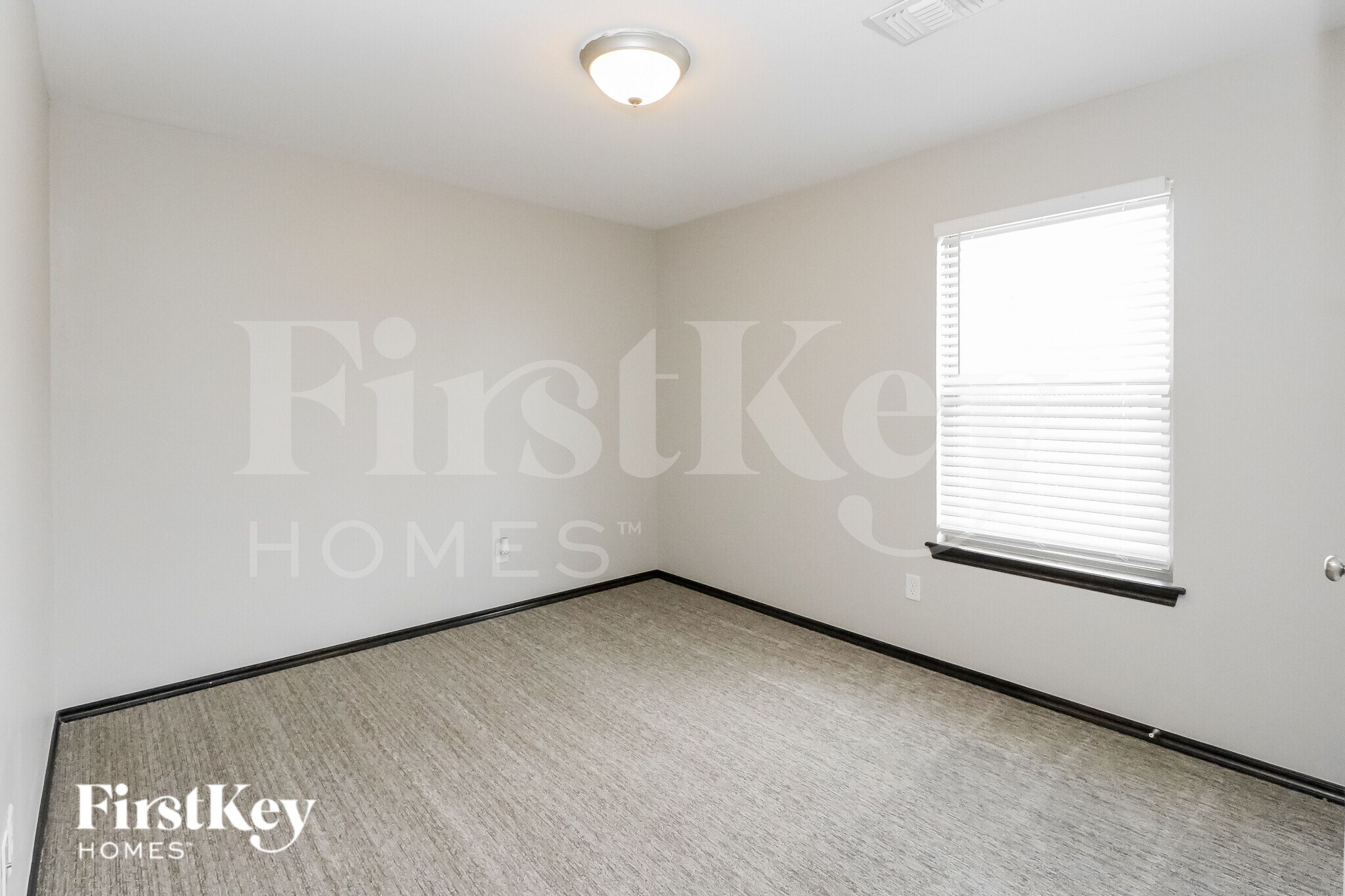 Building Photo - 3508 Slate River Dr