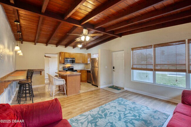 Building Photo - 114 Lynnhurst Dr