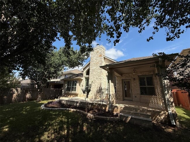 Building Photo - 9301 Castle Pines Dr