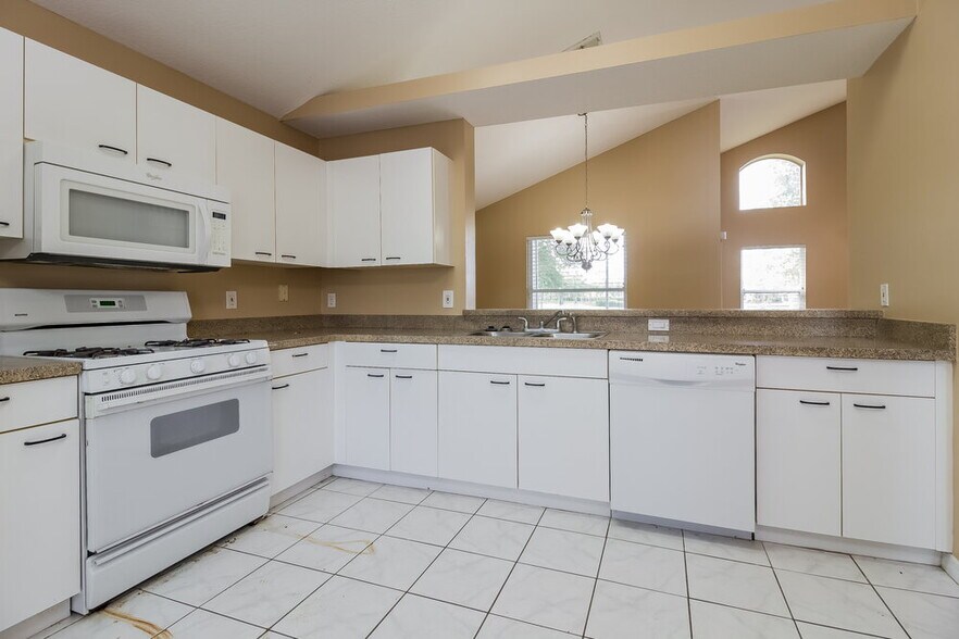 Building Photo - 500 Tuten Trail