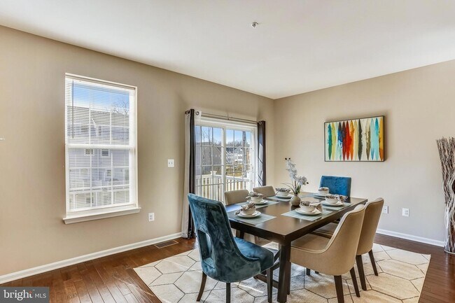 Building Photo - 925 Dorchester Cove Rd