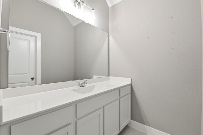 Building Photo - 808-808 Marisol Bay Dr