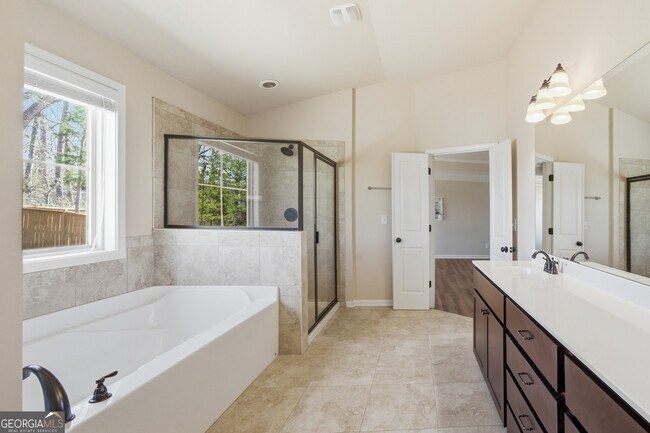 Building Photo - 4450 Pleasant Woods Dr