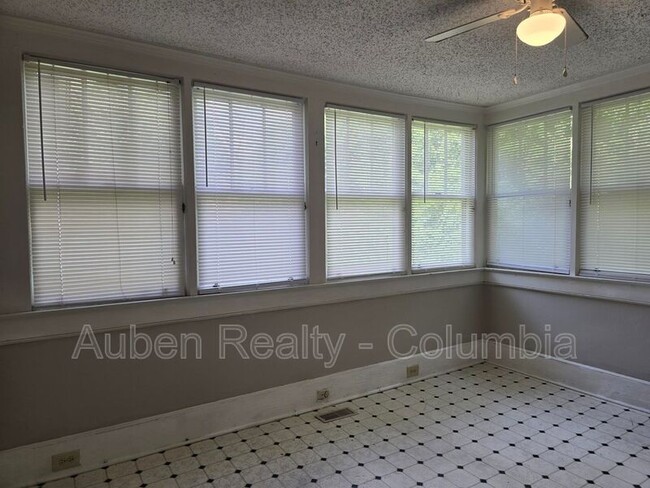 Building Photo - 1029 Kinard Ct