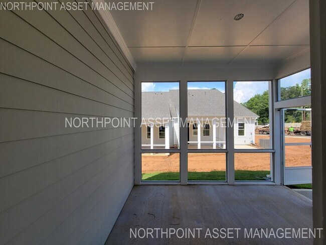 Building Photo - Gorgeous Luxury Townhome for Rent in Kenne...