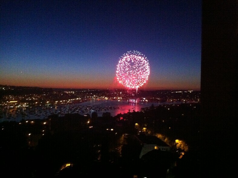 365 days of views - 601 Belmont Ave E