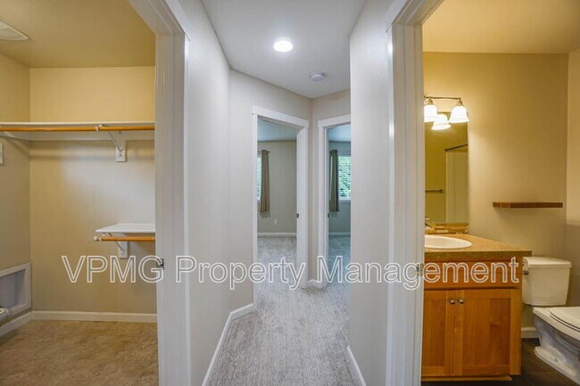 Building Photo - 3620 NW 122nd St