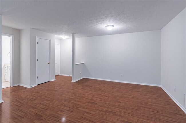 Building Photo - 3007 Canyon Point Cir