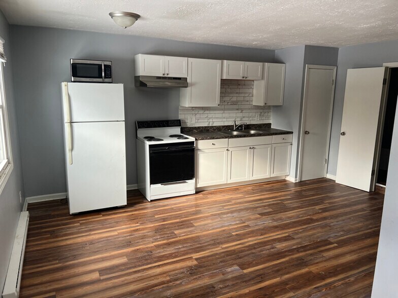 Building Photo - 12648 Sharon Lynn Dr