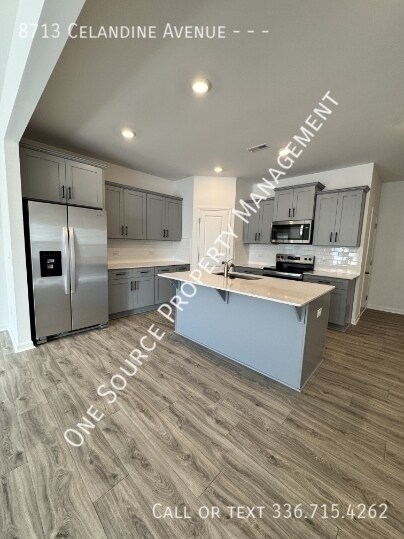 Building Photo - 8713 Celandine Ave