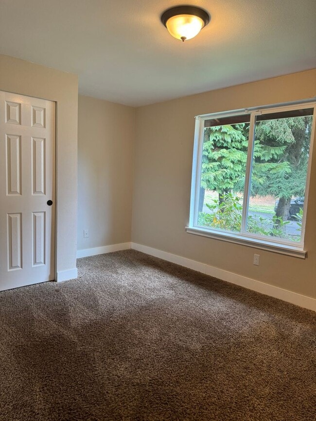 Building Photo - 3 Bed/2 Bath Home in Lacey!!! Available 12...