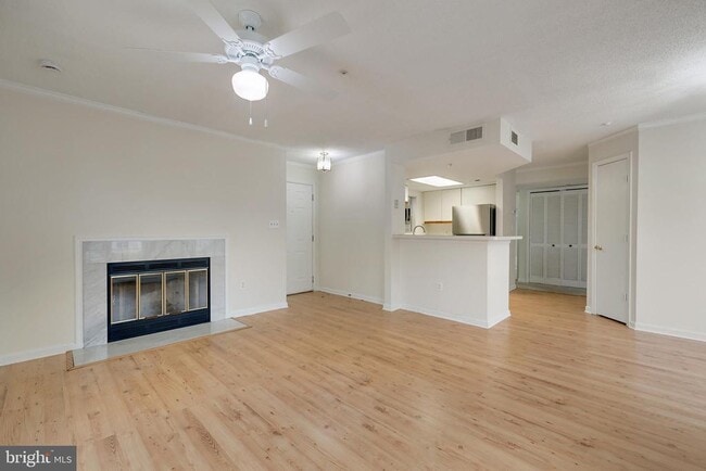 Building Photo - 14229 Bowsprit Ln