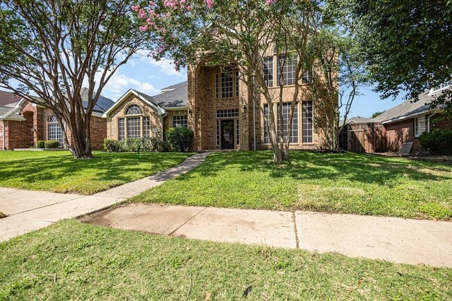 Building Photo - 2325 Flanders Ln