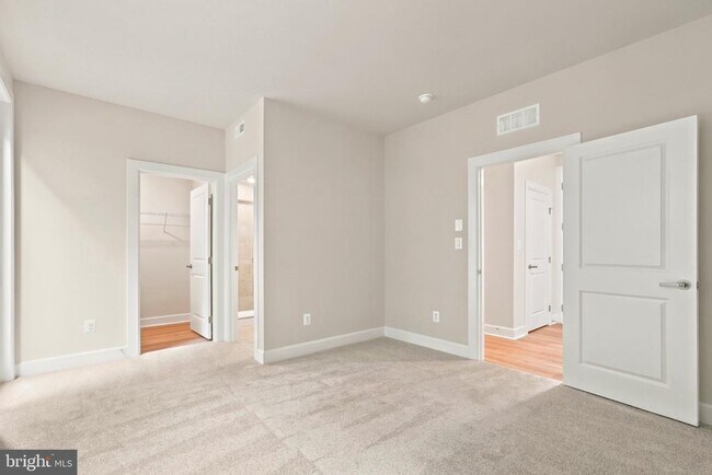 Building Photo - 11152 Lanier Farm Lp