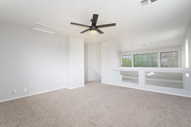 Building Photo - 7650 E Williams Dr