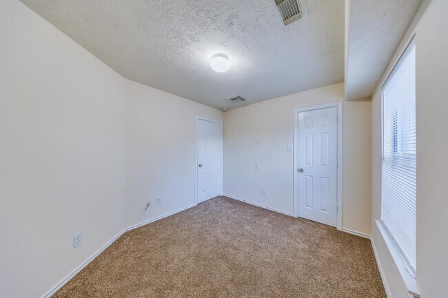 Building Photo - 3338 Atherton Canyon Ln