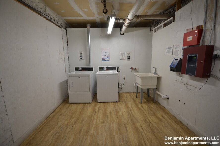 Building Photo - 1375 Commonwealth Ave