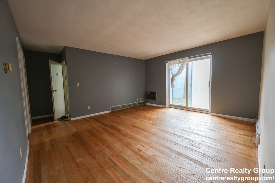 Primary Photo - 35 Westgate Rd