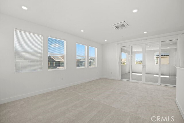 Building Photo - 430 Lobata