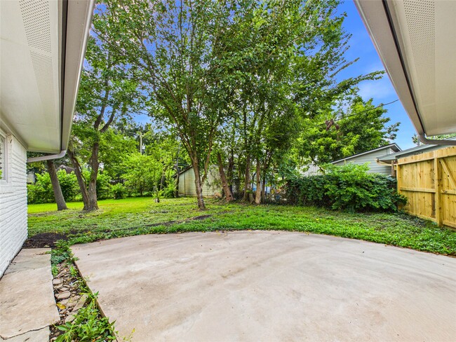 Building Photo - 135 Highland Terrace Dr