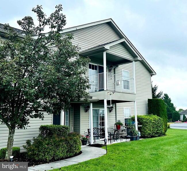 Building Photo - 116 Hawk Ct