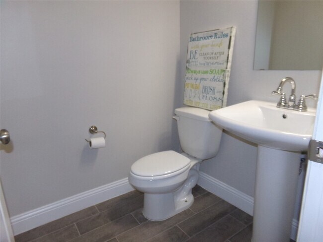 Building Photo - 1748 Redding St