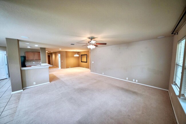 Building Photo - Charming 3-Bedroom Home in Schertz - Great...
