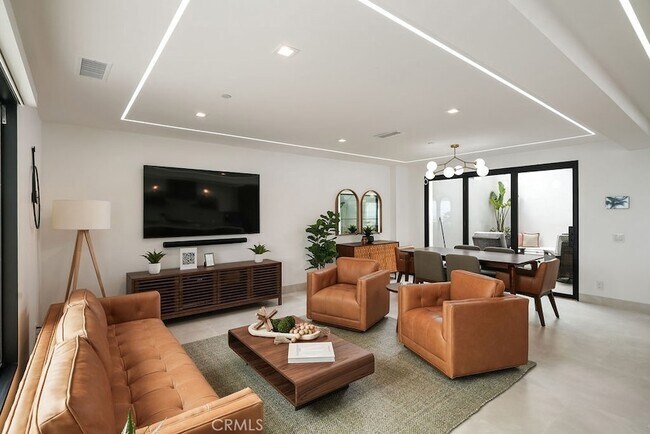 Building Photo - 3047 Ocean Blvd