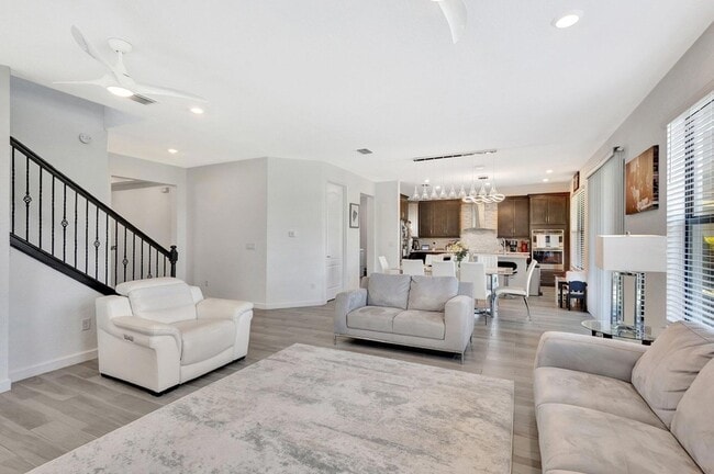 Building Photo - 3244 Dunning Dr