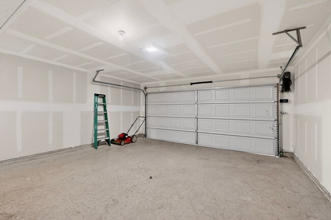 Building Photo - Modern 3-Bedroom Corner Lot Home with Fenced Yard in Forney – Built in 2023