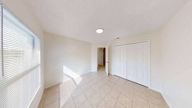 Building Photo - 4Br/ 2Bath Home In Clermont - Available Now!