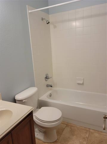 Building Photo - 8201 Olympia Dr