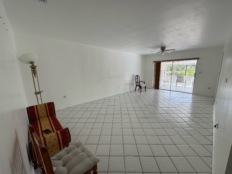 Building Photo - 13846 Kendale Lakes Dr