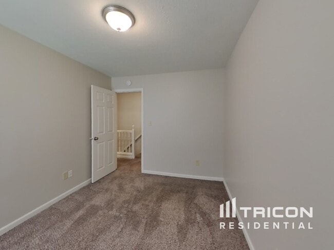 Building Photo - 2066 Ferdinand Ct