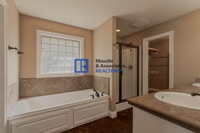 Building Photo - 3 Bed / 2 Bath home in Harvey Crossing