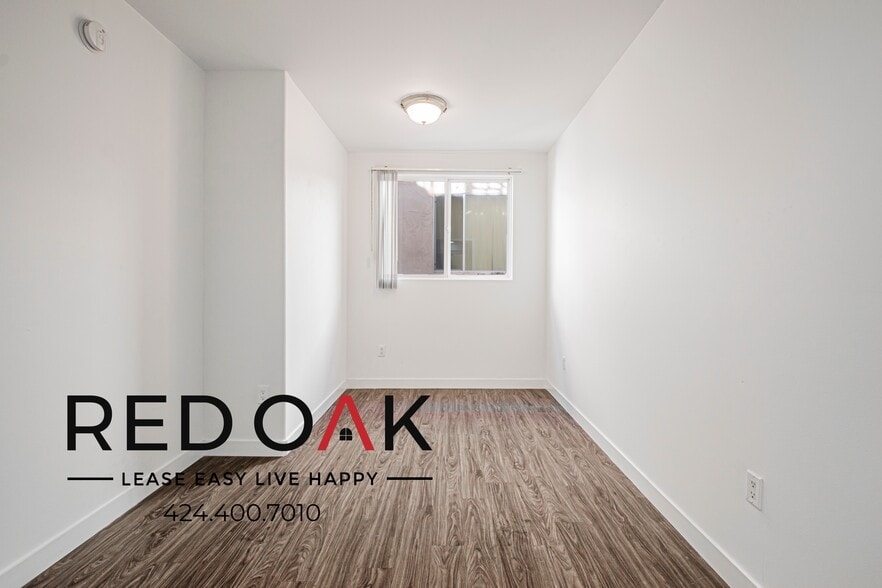 Building Photo - 11065 W Olympic Blvd