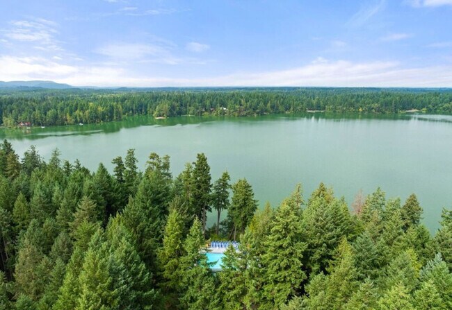 Building Photo - 21737 E Terra Ln SE