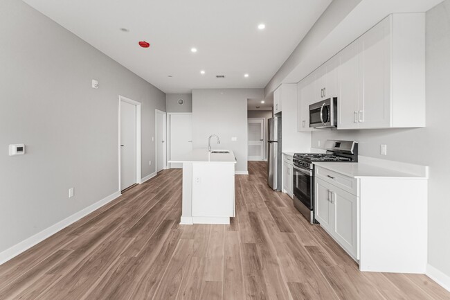 Building Photo - 475 Communipaw Ave