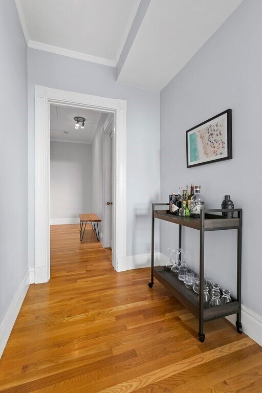 Building Photo - 21 Beacon St