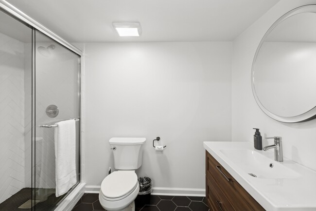 Building Photo - 10106 W 91st St