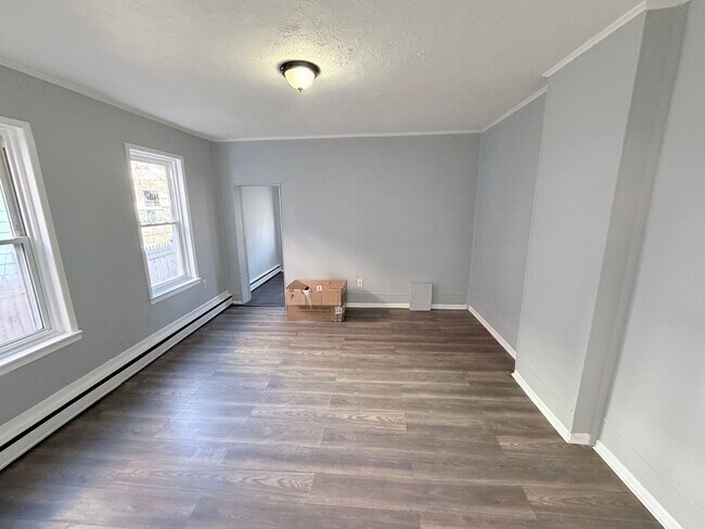 Building Photo - 106 Virginia Ave