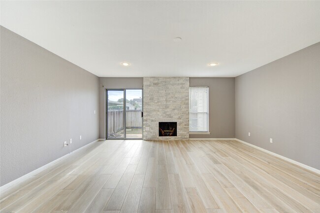 Building Photo - 2810 Grants Lake Blvd