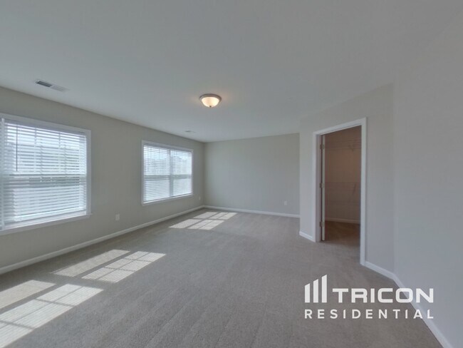 Building Photo - 108 Eventine Way