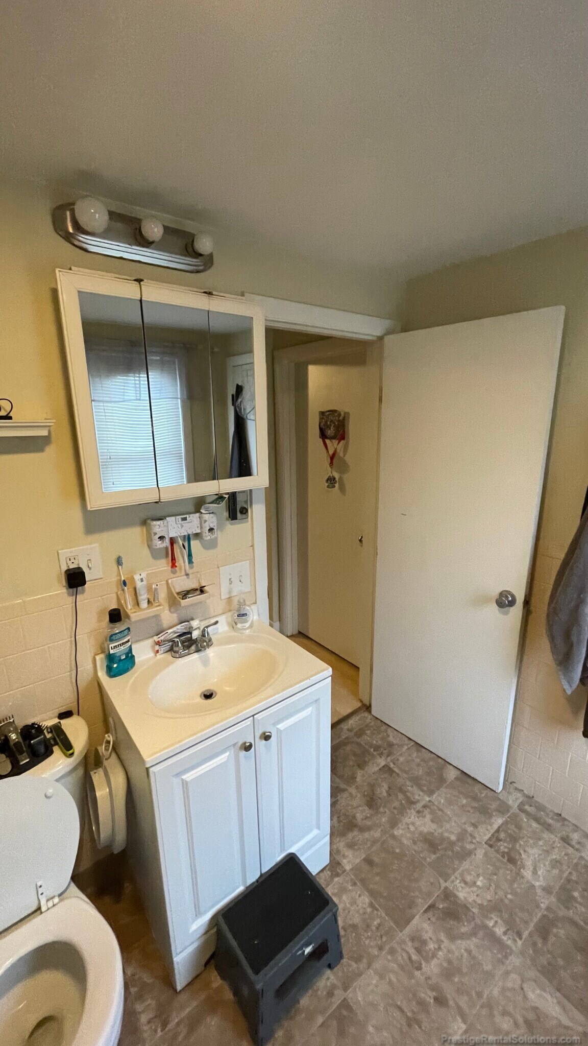 Building Photo - 509 S Main St