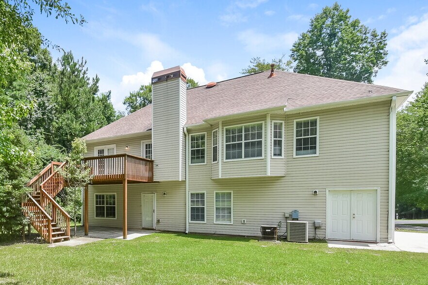 Building Photo - 155 Byington Dr