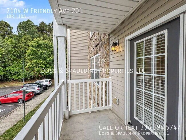 Building Photo - 7104 W Friendly Ave