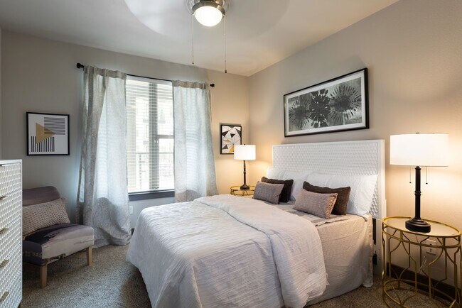 Building Photo - Work, Play & Relax with Top Amenities!