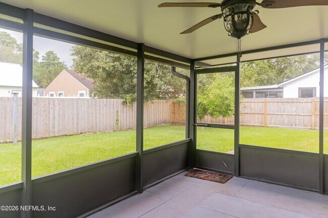 Building Photo - 3844 English Colony Dr N